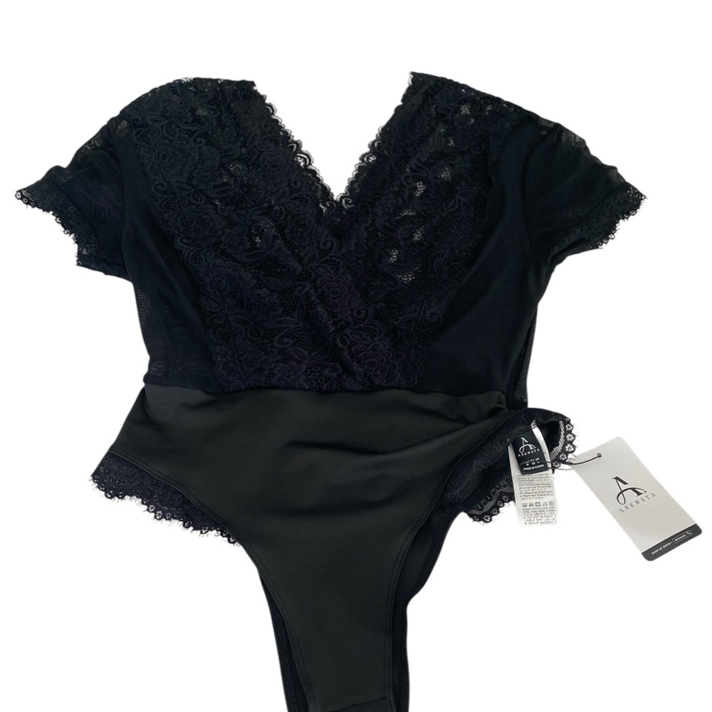 Elegant Black Lace Bodysuit NWT
